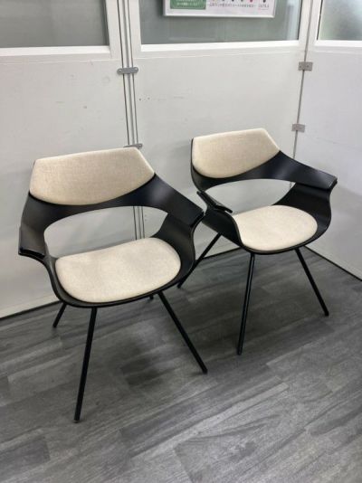 イトーキDAシリーズ ミーティングチェア2脚セット 商品画像1
