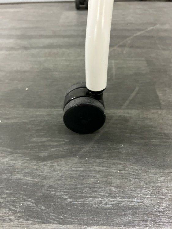 オカムラRuna(ルナ)シリーズ ネスティングチェア6脚セット 商品画像10