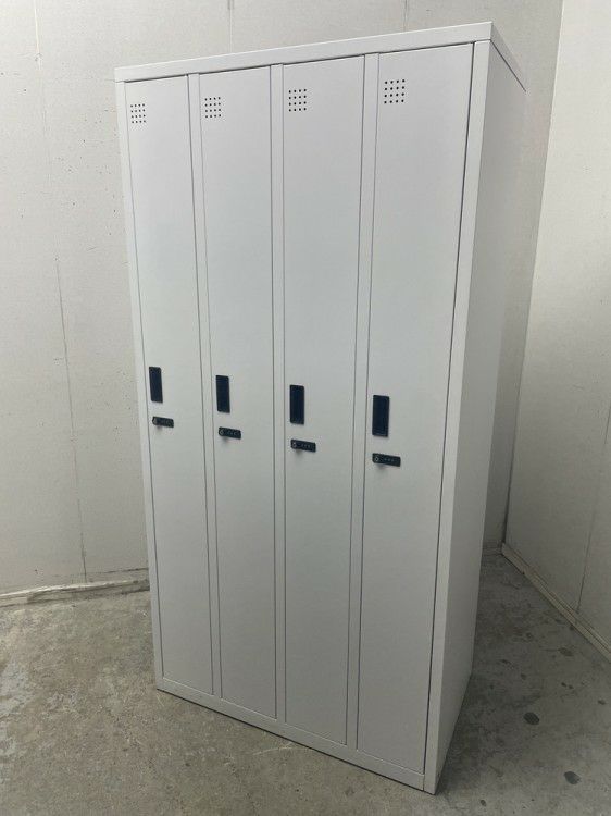 4人用ロッカー 商品画像1