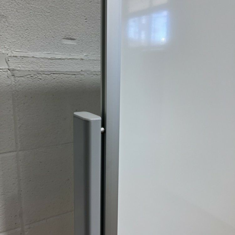 コクヨ1800脚付ホワイトボード 商品画像4