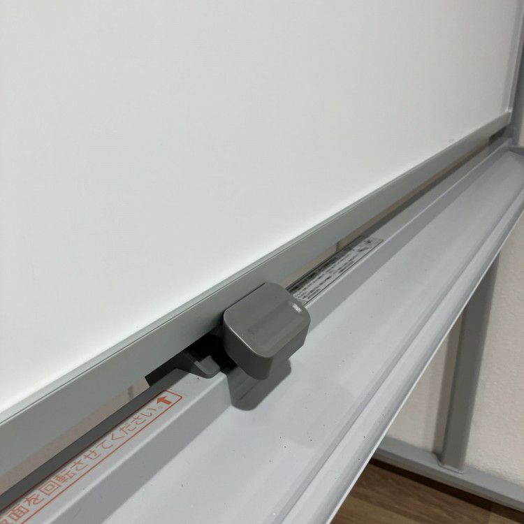 コクヨ1800脚付ホワイトボード 商品画像5