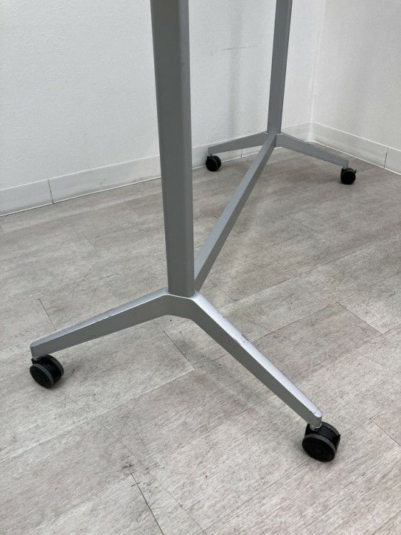 コクヨ1800脚付ホワイトボード 商品画像5