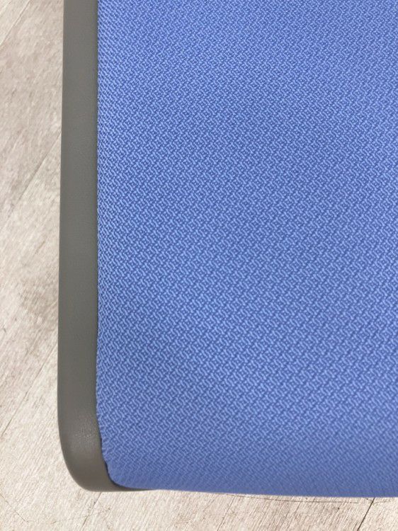 オカムラスタッキングチェア 商品画像10