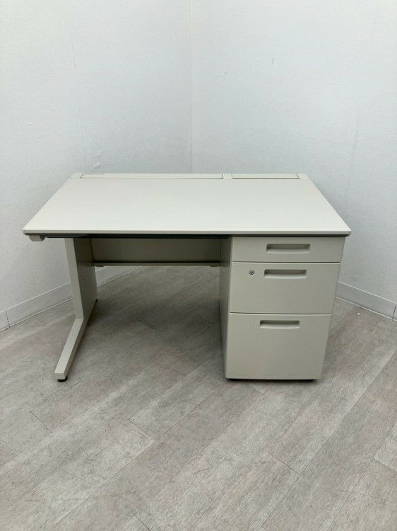 コクヨMXVシリーズ 1100片袖デスク 商品画像1