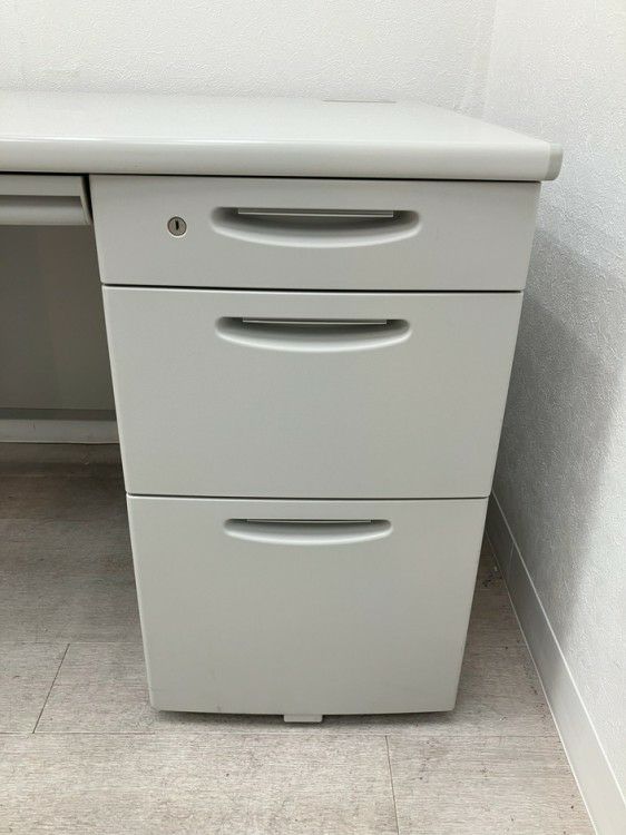 オカムラSDシリーズ 1100片袖デスク 商品画像8