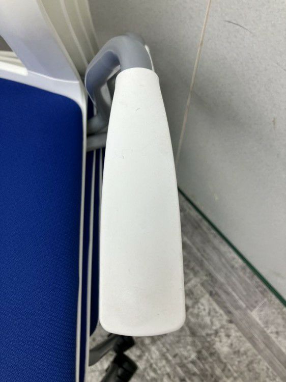 コクヨスタッキングチェア4脚セット 商品画像8