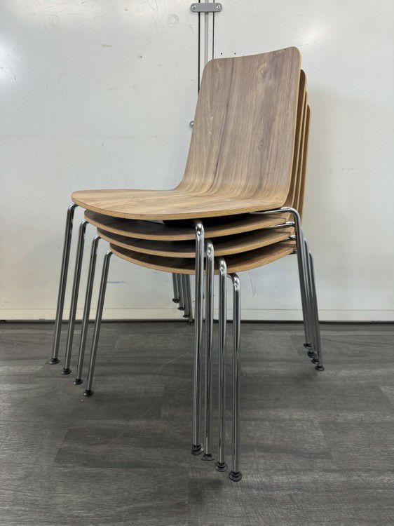 コクヨMycket(ミケット)シリーズ スタッキングチェア 商品画像7