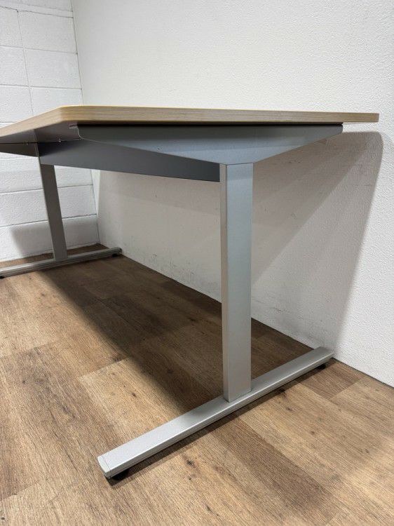 イトーキDCシリーズ ミーティングテーブル 商品画像4