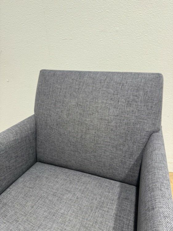 SLEDシリーズ スレッドチェア 商品画像3