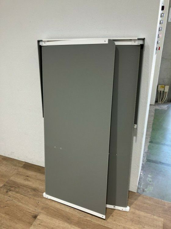 ウチダ（内田洋行）屋根付折畳シールド 商品画像7