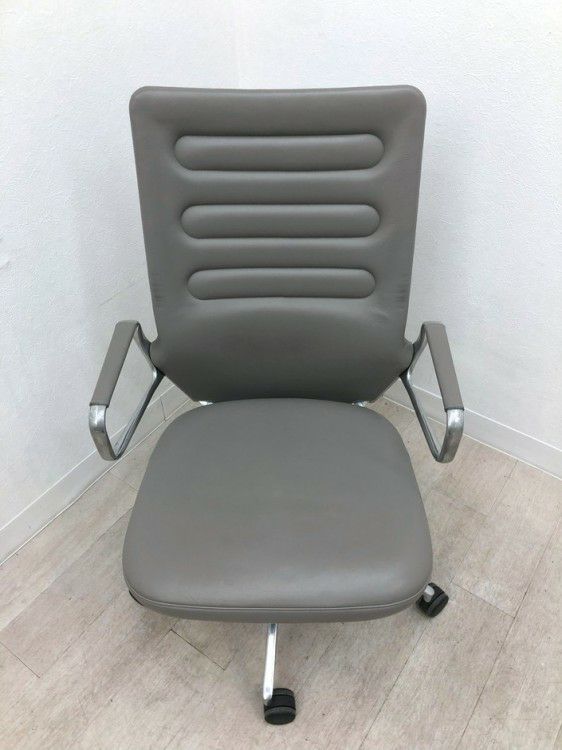 Vitra（ヴィトラ）AC4シリーズ 固定肘付AC4チェア 商品画像7