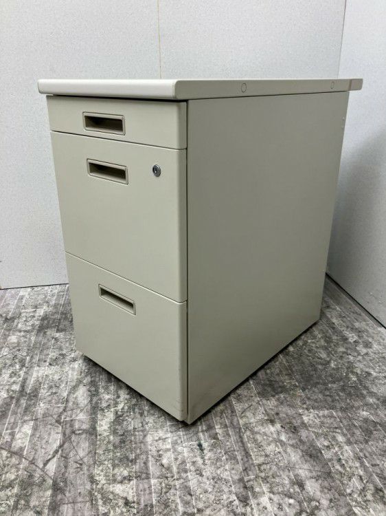 3段脇机 商品画像1