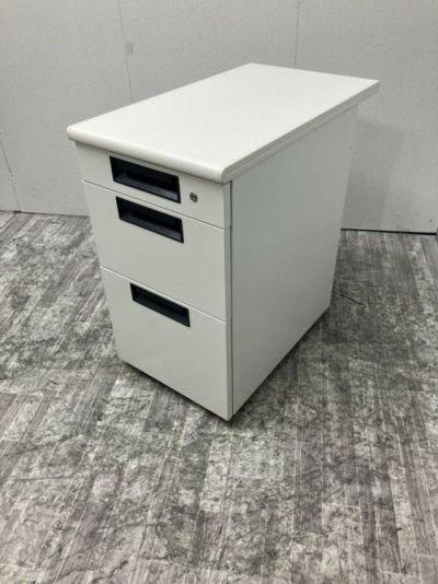 プラス3段脇机 商品画像1