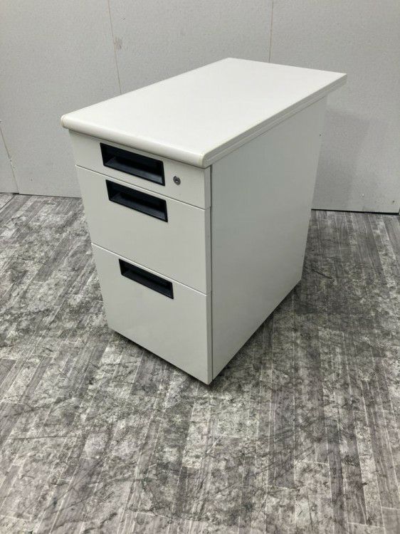 プラス3段脇机 商品画像1