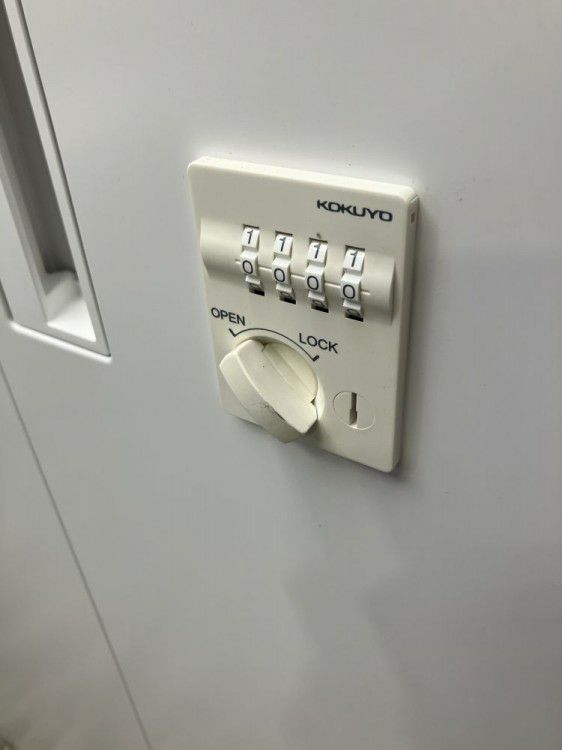 コクヨEDIA(エディア)シリーズ ダイヤル式両開き書庫 商品画像4