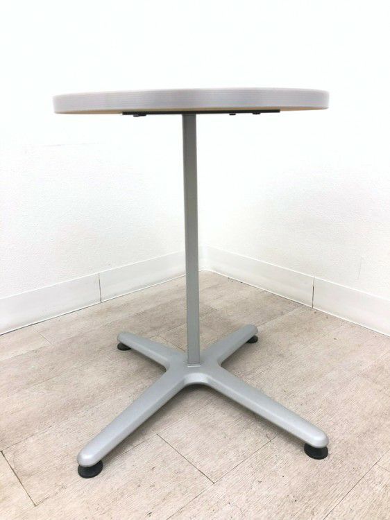 オカムラサイドテーブル 商品画像2