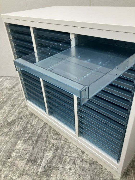 コクヨEDIA(エディア)シリーズ 天板付A4クリアケース書庫 商品画像3