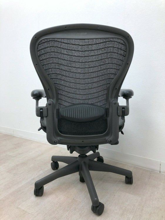 HermanMiller（ハーマンミラー）アーロンチェア 可動肘付アーロンチェア 商品画像4