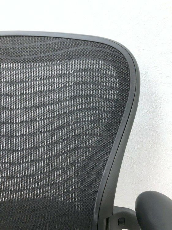 HermanMiller（ハーマンミラー）アーロンチェア 可動肘付アーロンチェア 商品画像11