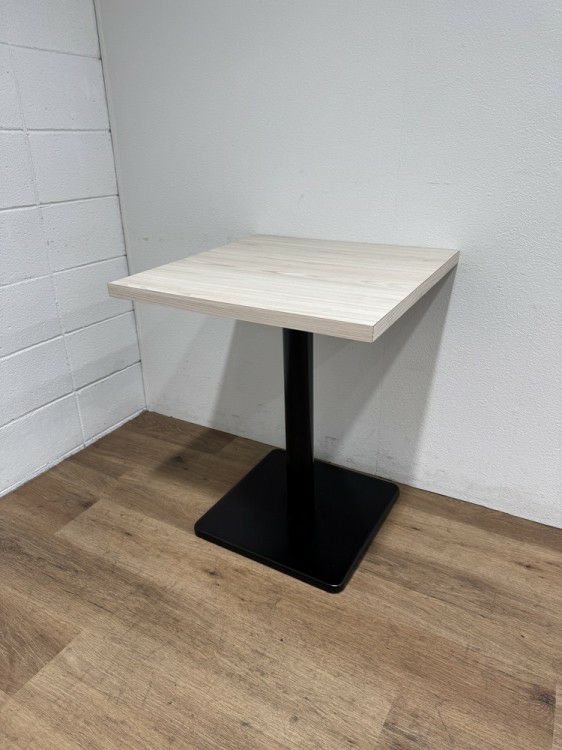 角テーブル 商品画像1