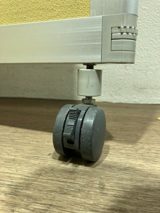 イトーキスクリーンパネルKタイプシリーズ 3連折畳パーテーション 商品画像4