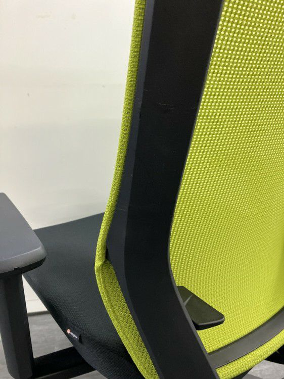 イトーキミレッザチェア 可動肘付ミレッザチェア 商品画像14