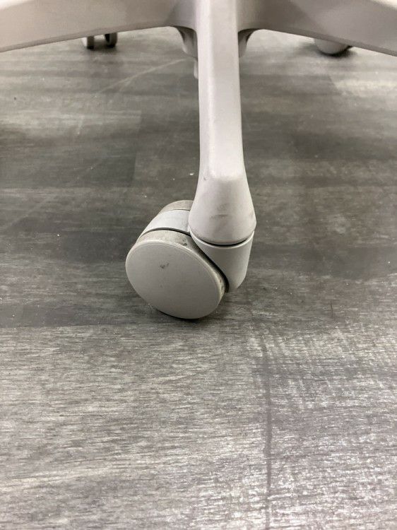 オカムラCG-M(シージーエム)シリーズ 可動肘付CG-Mチェア 商品画像12