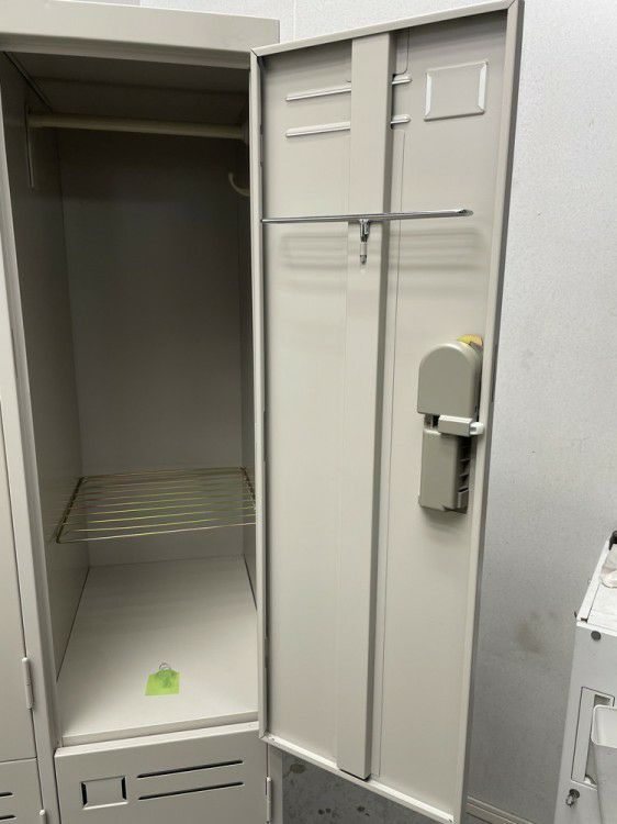 コクヨLKシリーズ　（コクヨ） 6人用ロッカー 商品画像8