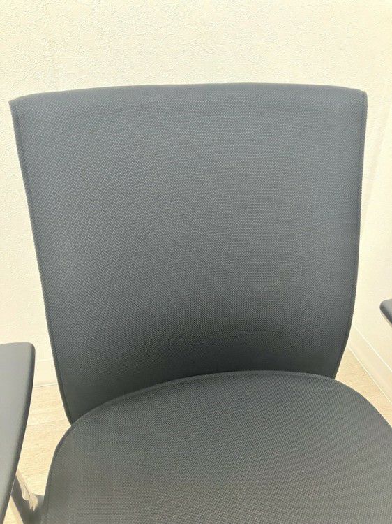 コクヨPUNTO(プント)チェア 固定肘付プントチェア 商品画像5