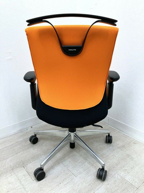 コクヨPUNTO(プント)チェア 可動肘付プントチェア 商品画像4