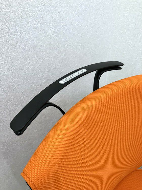 コクヨPUNTO(プント)チェア 可動肘付プントチェア 商品画像13