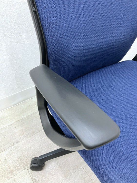 オカムラESCUDO(エスクード)チェア 固定肘付エスクードチェア 商品画像6