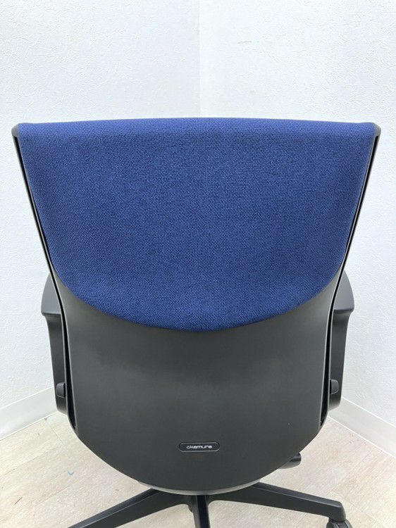 オカムラESCUDO(エスクード)チェア 固定肘付エスクードチェア 商品画像10