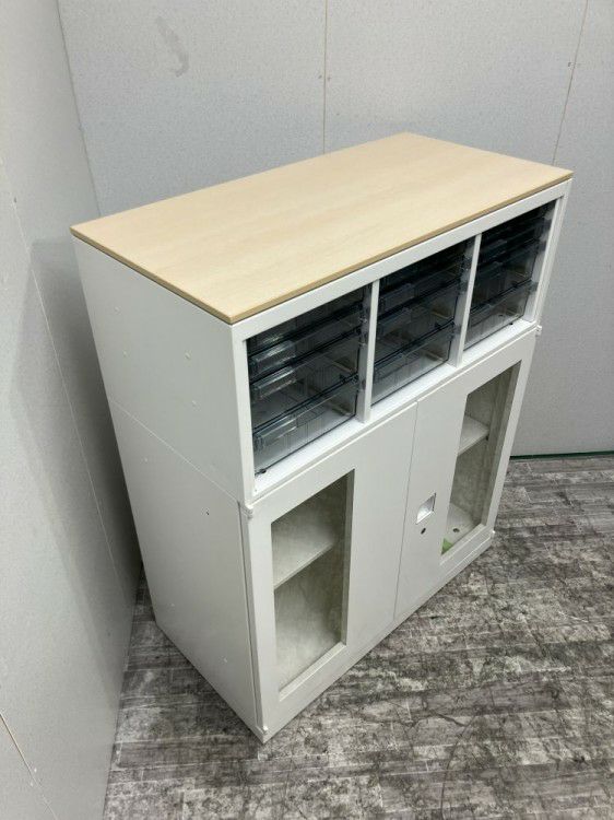 オカムラレクトラインシリーズ 天板付両開き・クリアケース上下書庫 商品画像3