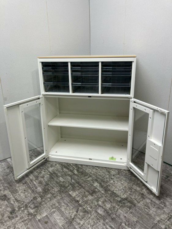 オカムラレクトラインシリーズ 天板付両開き・クリアケース上下書庫 商品画像6