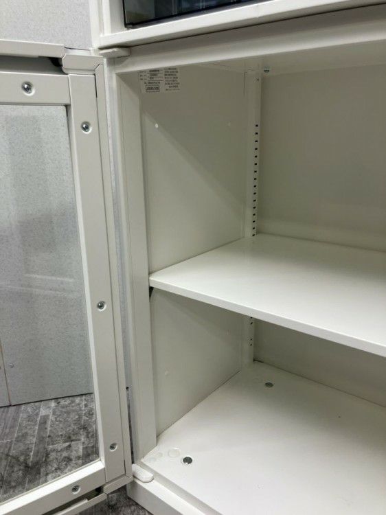 オカムラレクトラインシリーズ 天板付両開き・クリアケース上下書庫 商品画像7