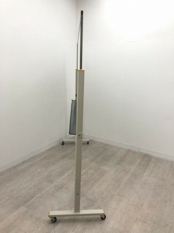 コクヨ1800脚付ホワイトボード 商品画像3
