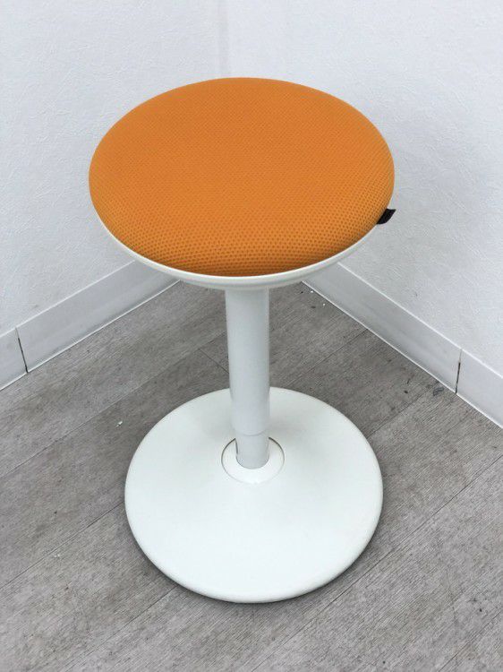 オカムラ pirouetto(ピルエット)シリーズ 昇降スツール 商品画像2