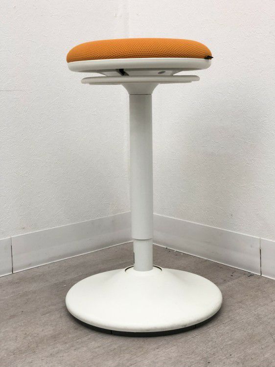 オカムラ pirouetto(ピルエット)シリーズ 昇降スツール 商品画像3