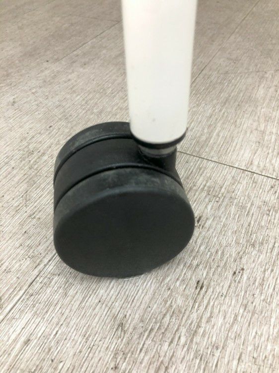 イトーキipsa(イプサ)シリーズ ネスティングチェア3脚セット 商品画像20