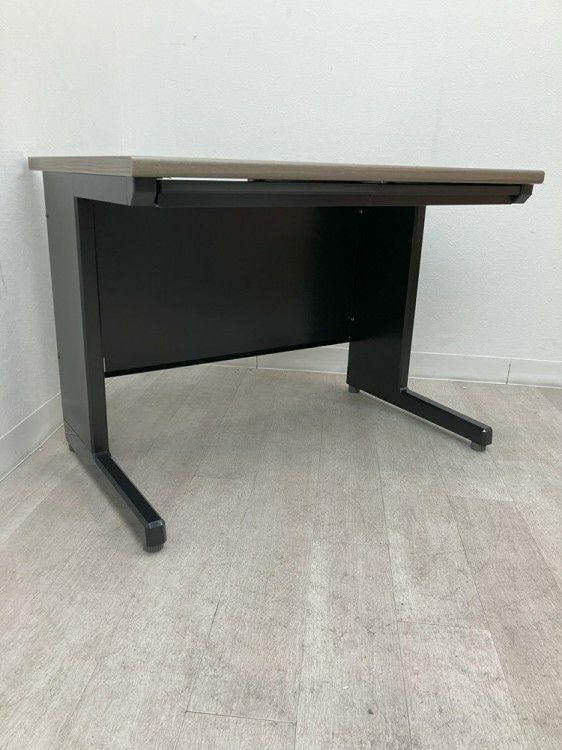 ライオンエランサシリーズ 1000平デスク 商品画像13