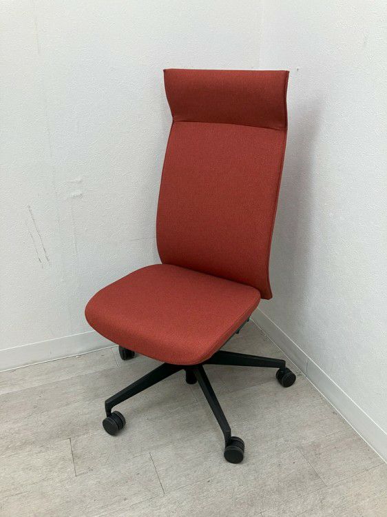 ライオンLEO(レオ)シリーズ OAチェア 商品画像1