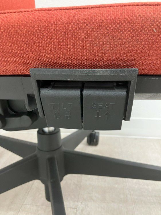 ライオンLEO(レオ)シリーズ OAチェア 商品画像9