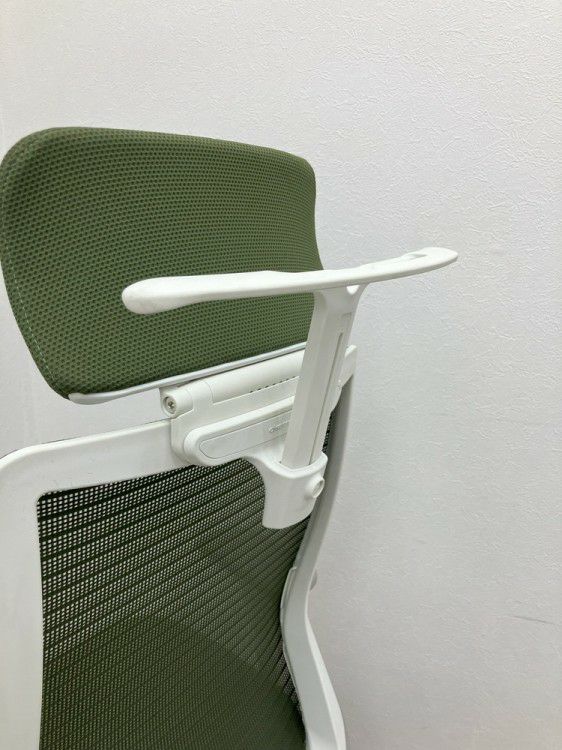 オカムラChoral（コーラル）チェア 可動肘付コーラルチェア 商品画像17