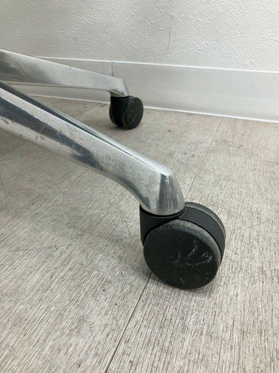 オカムラChoral（コーラル）チェア 可動肘付コーラルチェア 商品画像16