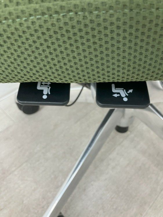 オカムラChoral（コーラル）チェア 可動肘付コーラルチェア 商品画像18