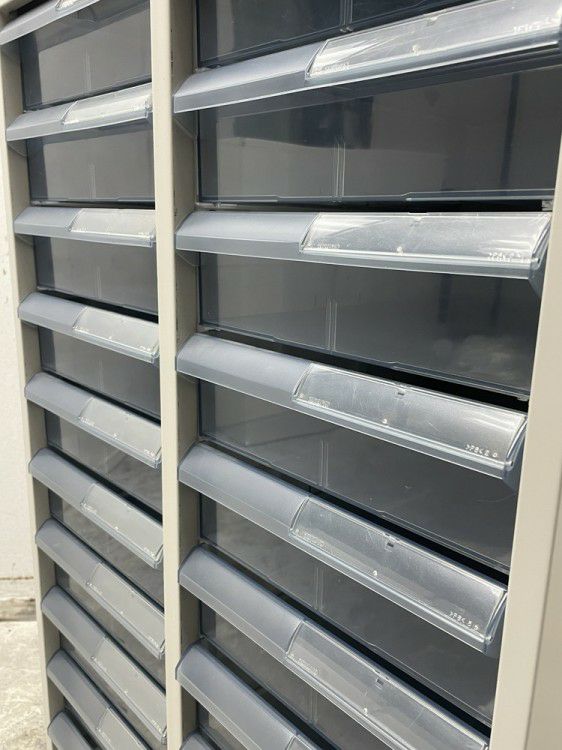 コクヨ書類整理庫 クリアトレーキャビネット 商品画像9