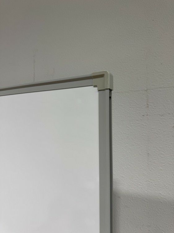 プラス1800脚付ホワイトボード 商品画像3