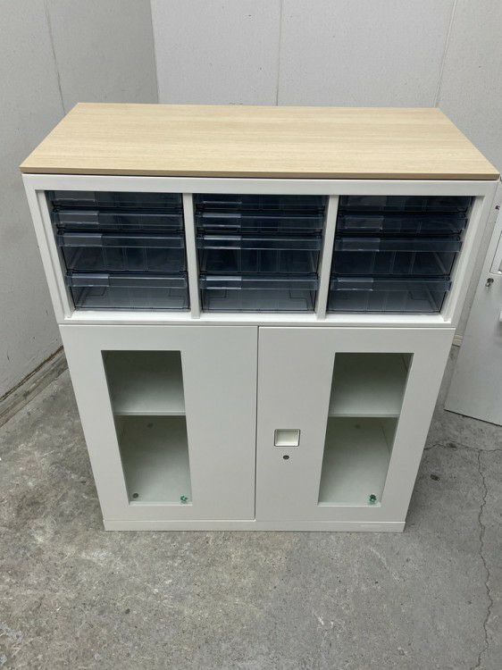 オカムラレクトラインシリーズ ガラス両開きクリアケース上下書庫 商品画像4