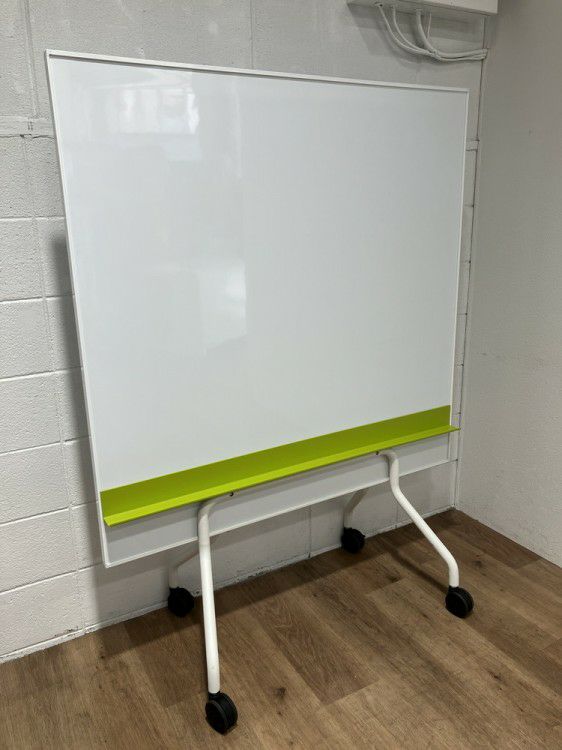 アスクル脚付ホワイトボード 商品画像1